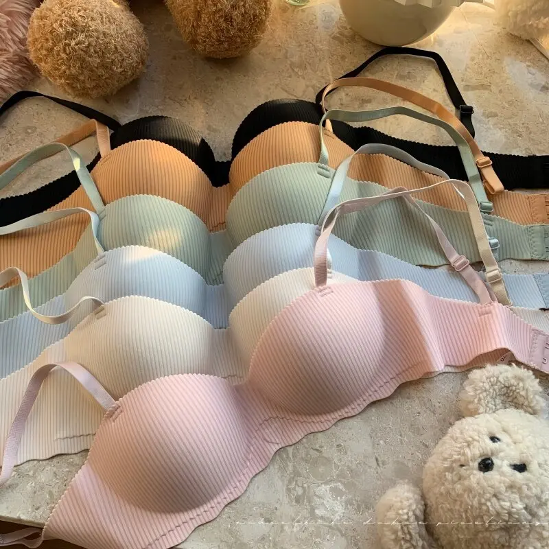 

Women Push-Up Bra Seamless Underwear Cute Heart Print Non-wired No Rims 1/2 Cup Bras S-XL Lingerie Strapless Brassiere