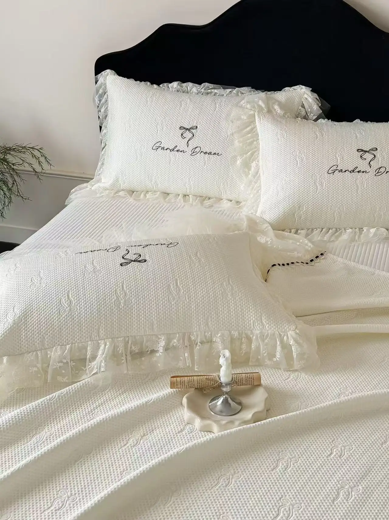 Garden Dream 3D Jacquard Cooling Bean 3 Pcs Bedding Set Summer Soft Bed Sheet Set