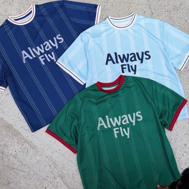 2026 New Retro-Style Short-Sleeve Soccer Jersey – Stylish, Loose, and Breathable Summer Top for Men and Women (Family Matching)