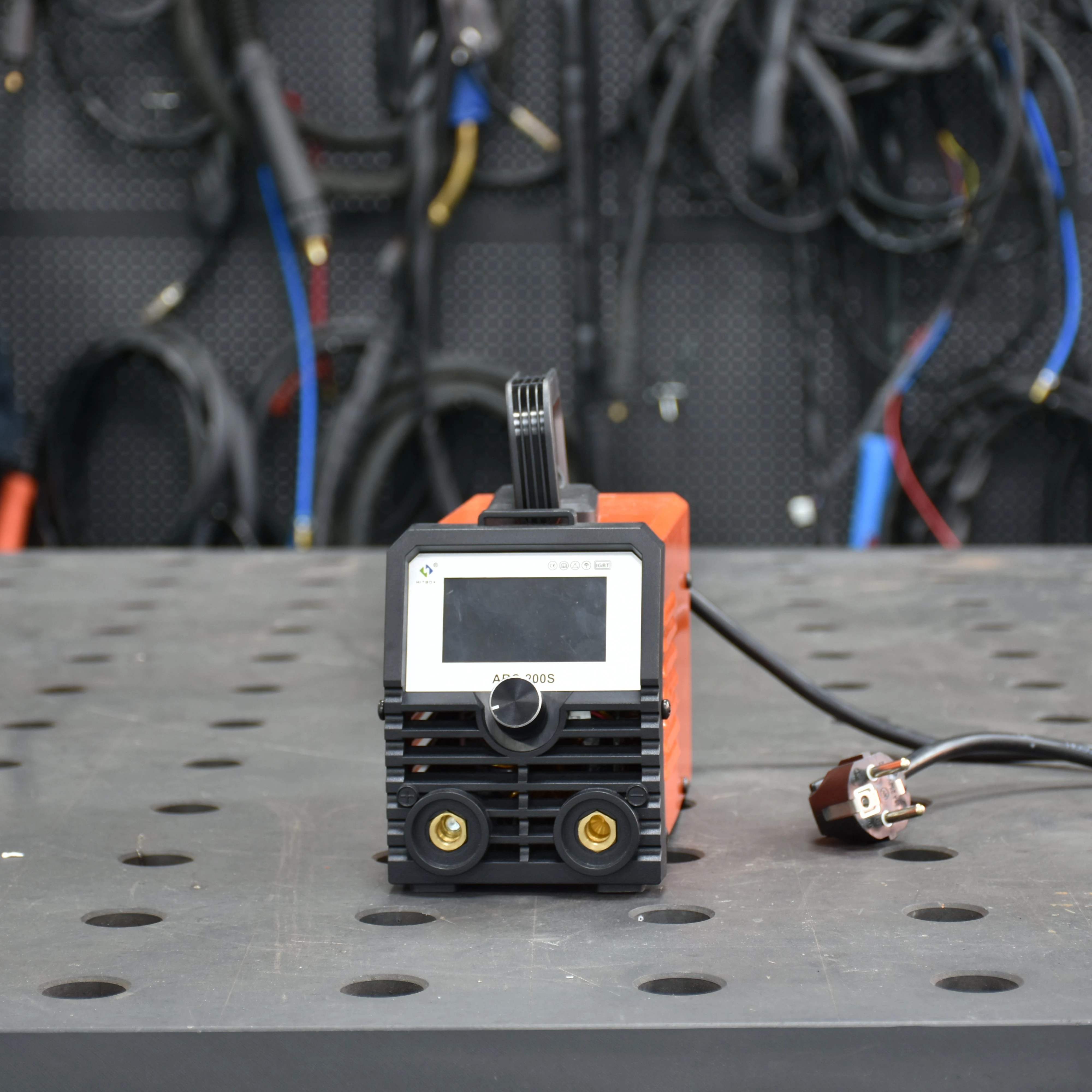HITBOX ARC200S Portable 110/220V Inverter Welder with IGBT DC Motor New Condition MMA/LIFT TIG for Home Use