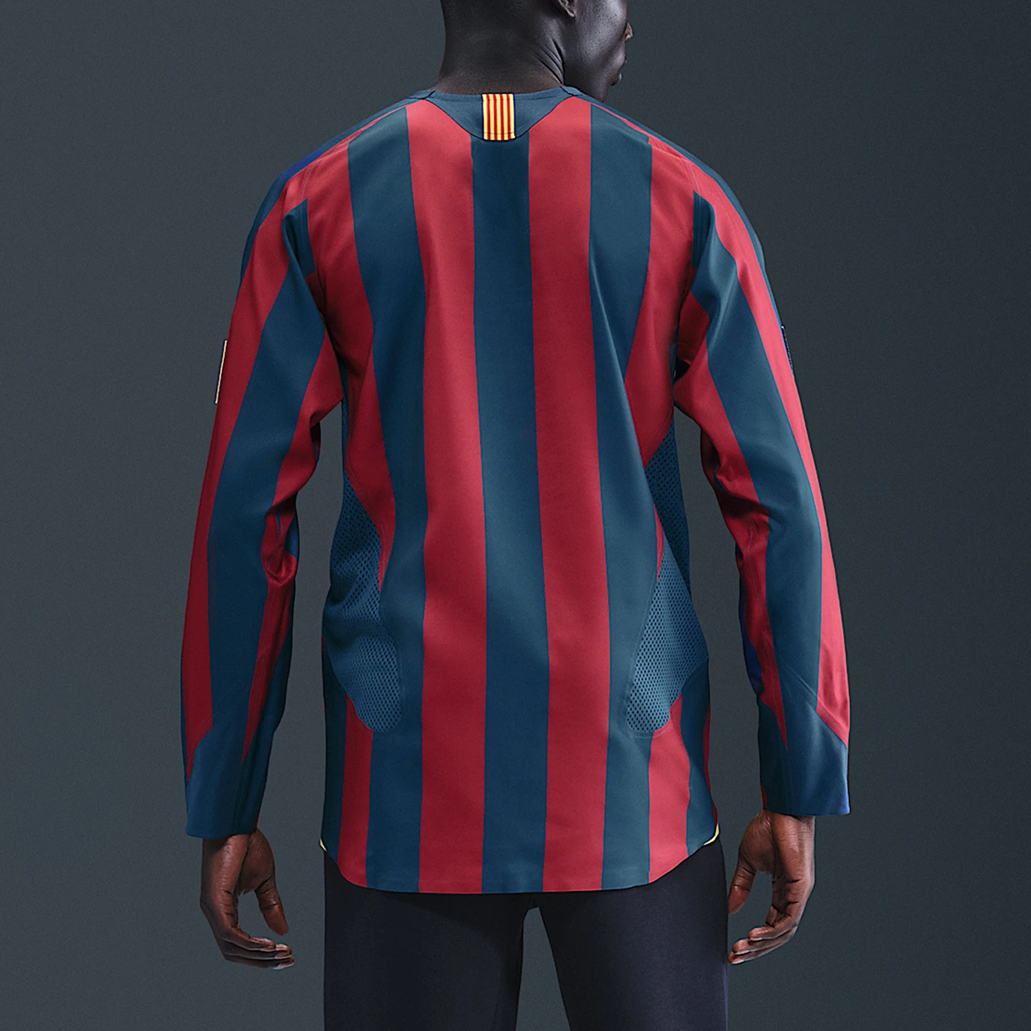 Nike genuine Barcelona home men's striped sports training long sleeved T-shirt HQ1461-471