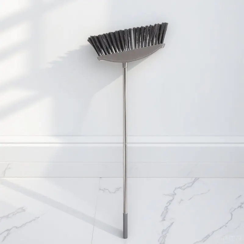 Balai de nettoyage de sol efficace à poils denses, design en acier inoxydable et plastique, pour usage intérieur, extérieur, maison, bureau, garage