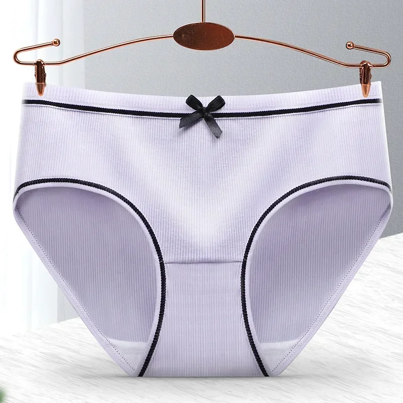 Girls Cotton Underwear Panties Seamless Antibacterial Crotch Breathable Briefs Mid-waist Large Size Solid Color Women\'s Panties