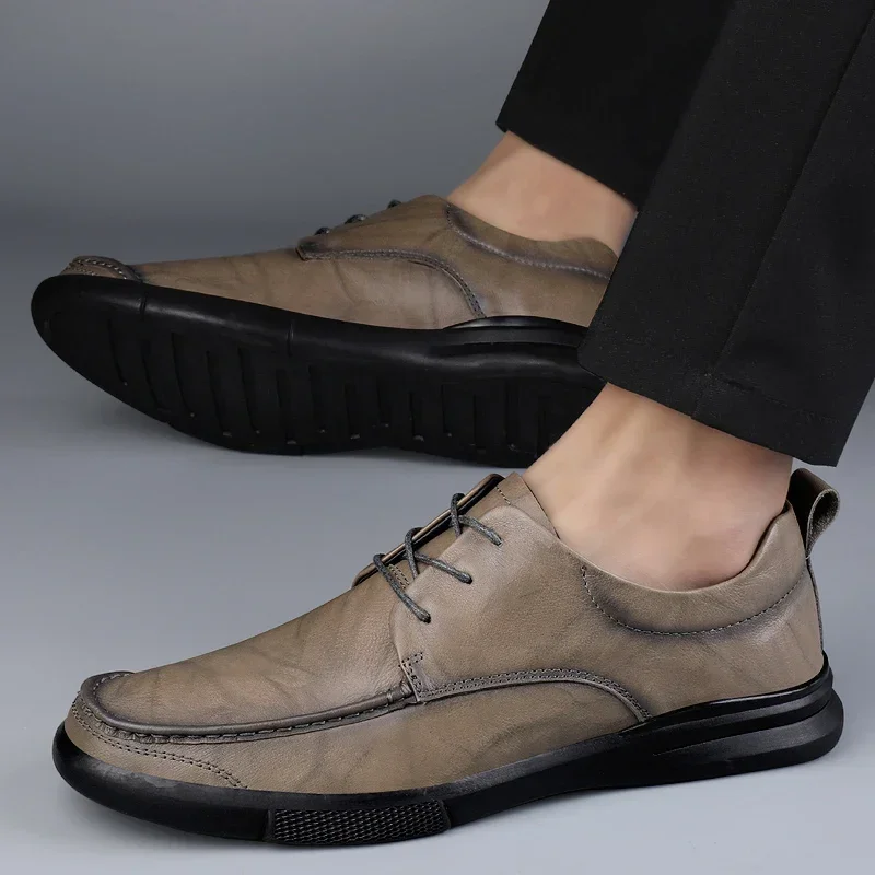 2023 Nieuwe Mode Heren Veters Effen Kleur Oxford Schoenen Heren Trendy Formele Schoenen Zakelijk Casual Leren Schoenen Heren Platte Schoenen