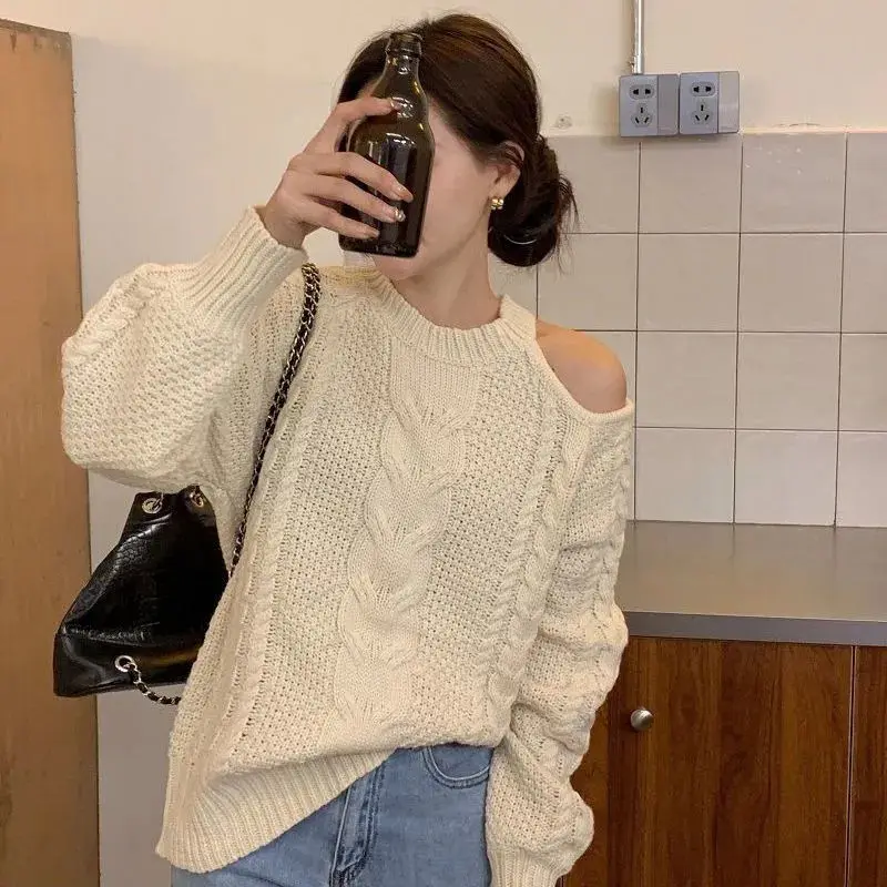 

Retro Off-shoulder Cable Knit Pullover Sweater for Women, Autumn and Winter, Loose Fit, Lazy Style, Oversized Knitwear