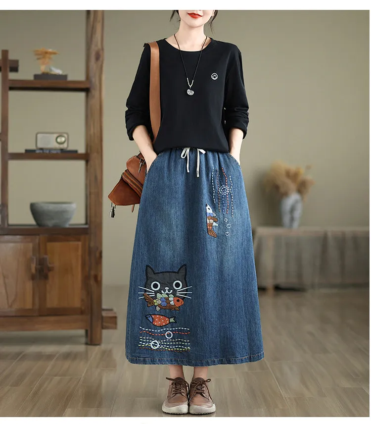 New Autumn Loose Casual Cartoon Embroidered Denim A Line Skirt for Women Elastic Waist Vintage Cotton Midi Dress