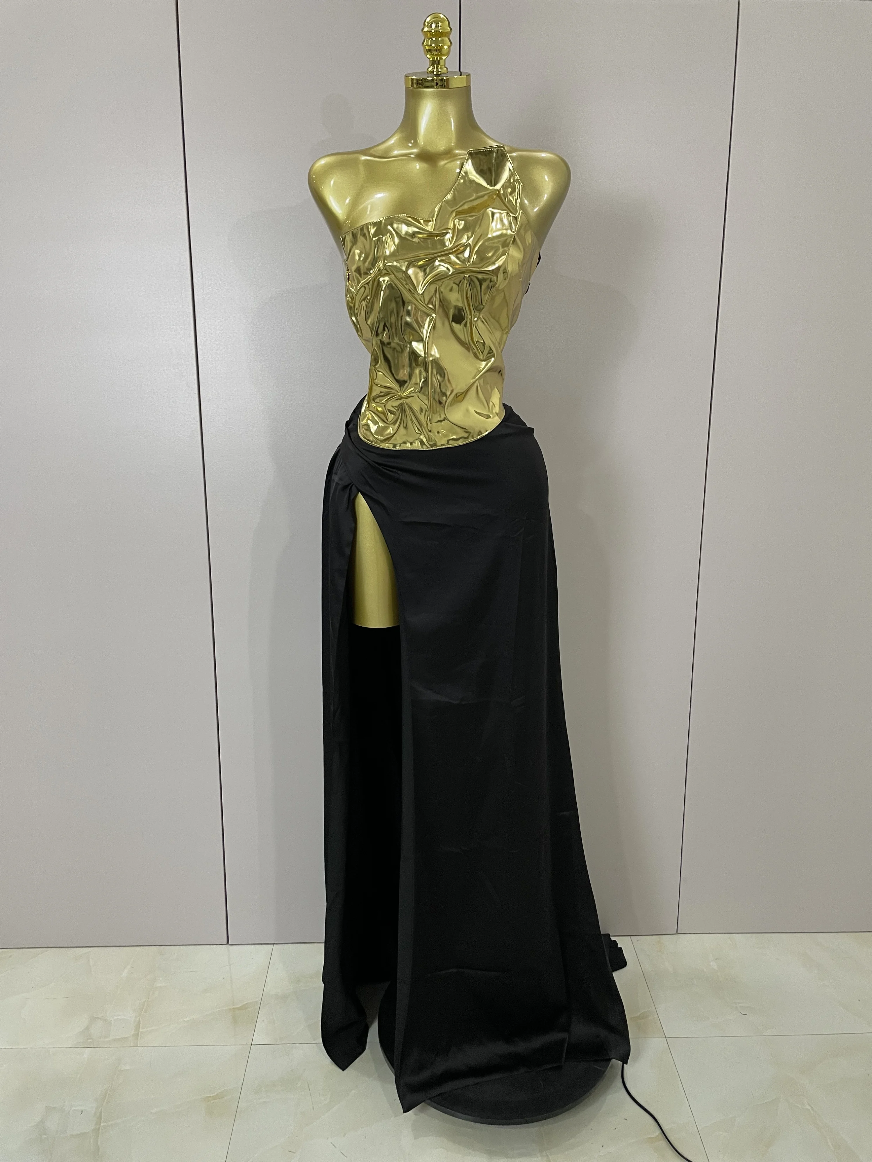 New Arrival Gold Color Sexy Laced-up Tops 2 Pieces Set Long Dress 2025 Women Celebrate Evening Party Celebrity Elegant Dress