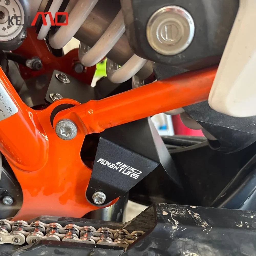 

Rear Shock Heat Shield Exhaust Pipe Protection Cover For 790 Adventure R 790 ADV S 790ADV 890 ADVENTURE Motorcycle Accessories