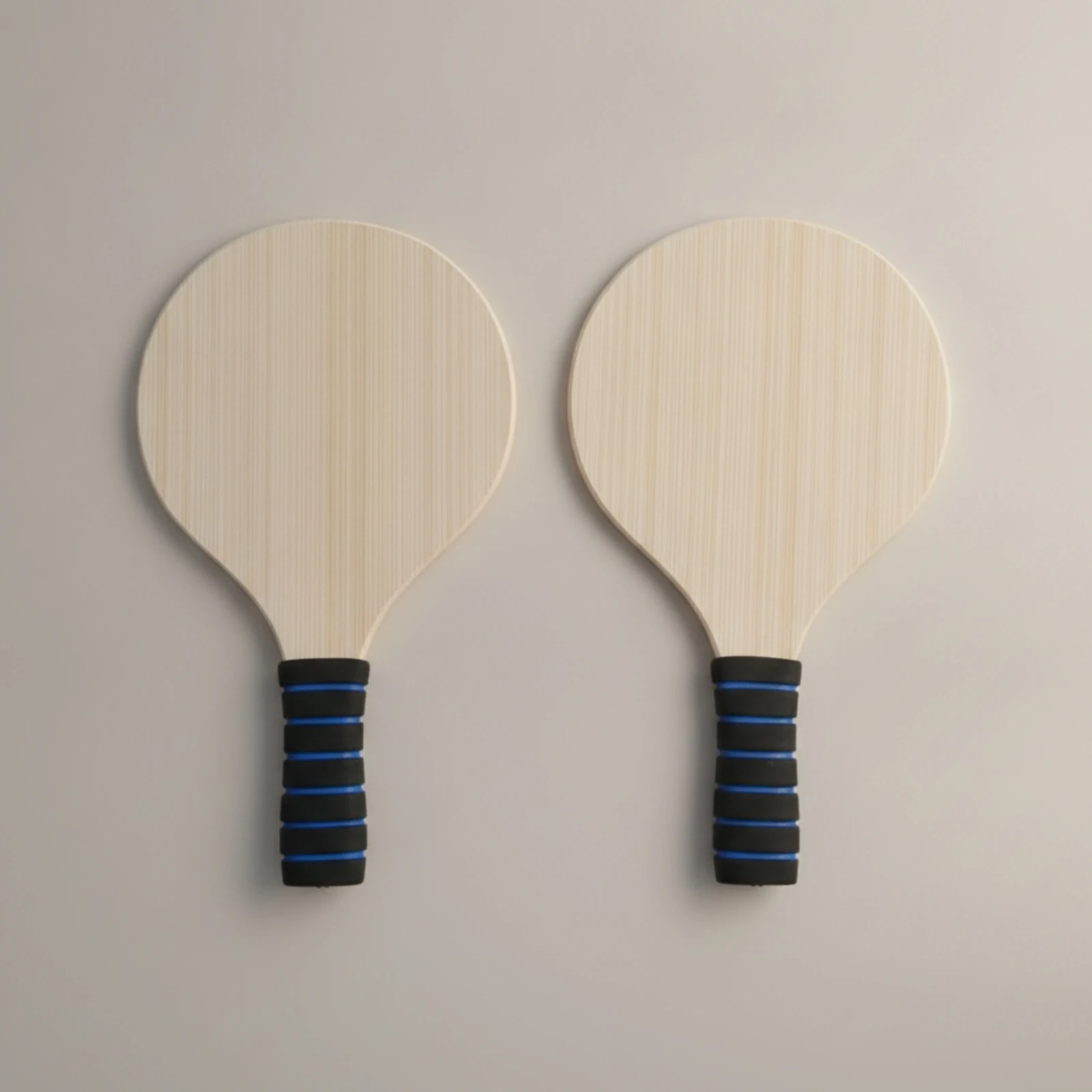 Wooden Beach Rackets Lightweight Beach Rackets with Bag Wooden Paddle Set Non-Slip Paddle Set with Balls Cushioned for Families - view 4