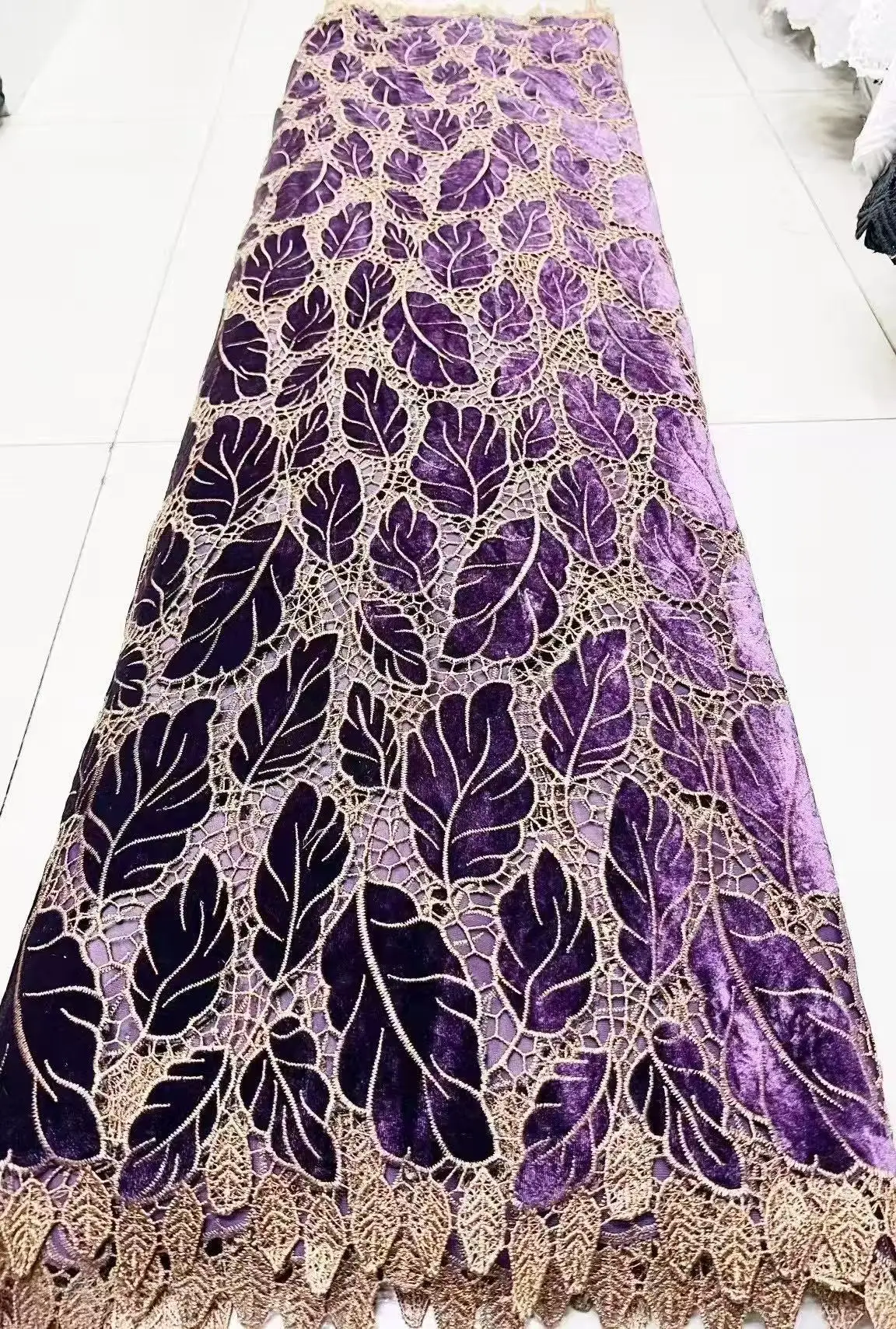 5ヤードのアフリカベルベットレース生地、2025年ナイジェリアレース、5ヤードのフランスベルベットレース生地、パーティー、ウェディングドレス、縫製用生地