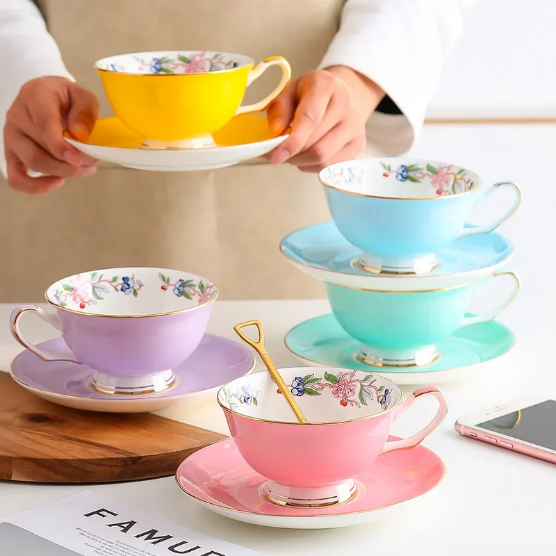 Coffee Cups Porcelain High-quality Butterfly Flower Teacup & Saucer Set British Afternoon Tea Time Ceramic Cup Office Drinkware