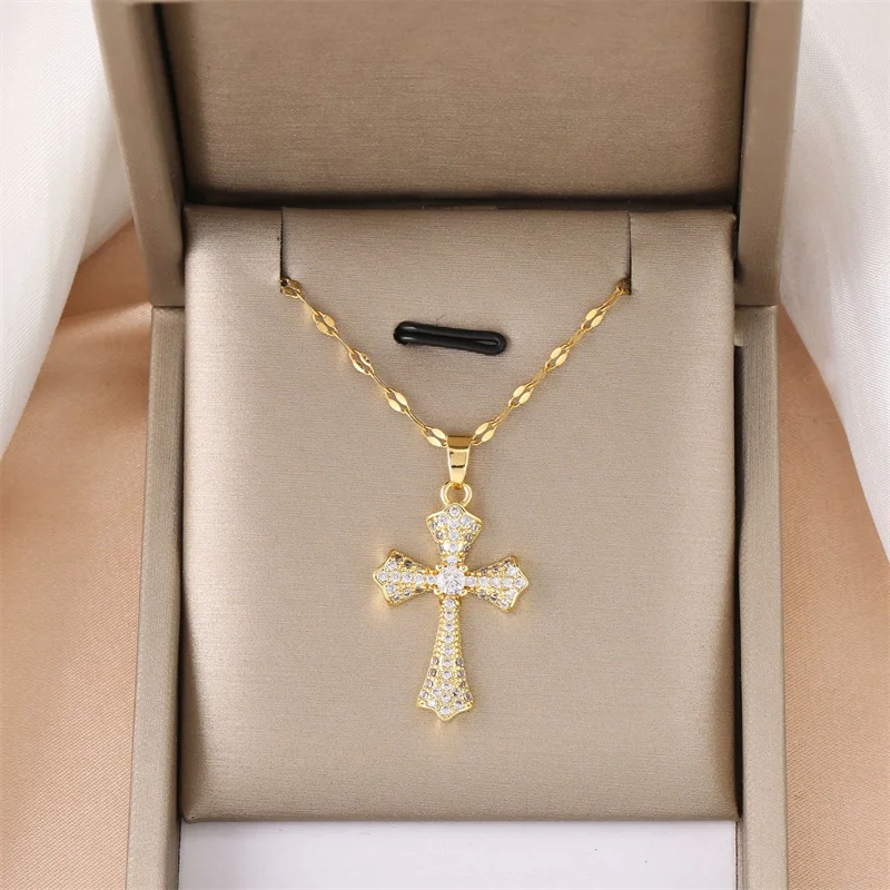 Wu\'s New Cross Clavicle Chain Retro Necklace Gift Jewelry Fashion Simple Pendant Holiday Decoration Clothing Accessories