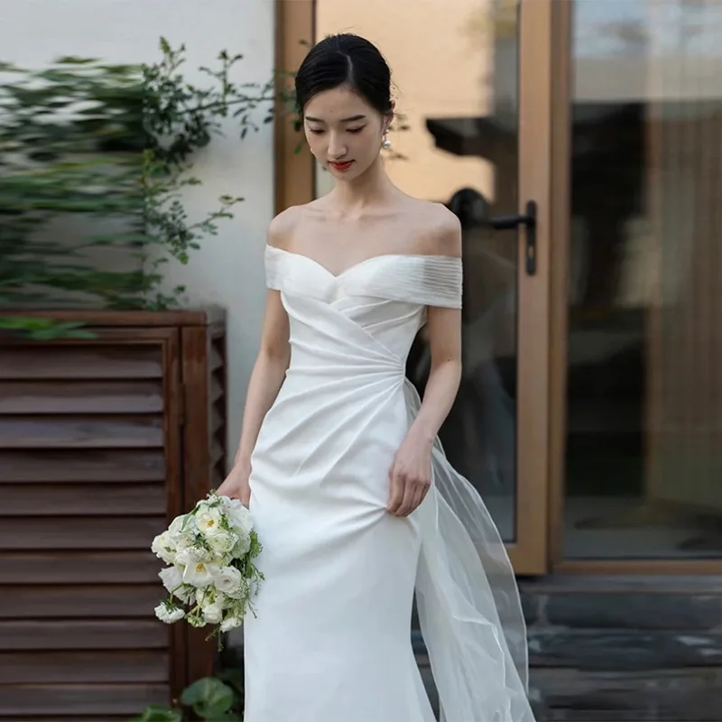 Robe de mariée légère en Satin pour femmes, épaules dénudées, Style français, sirène, robes de soirée élégantes, robe blanche personnalisée