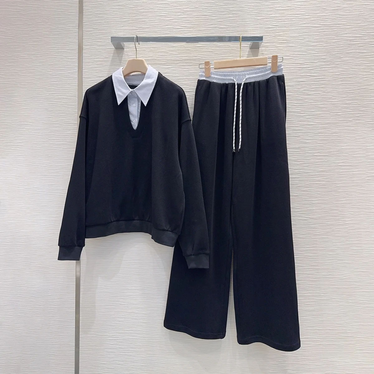 2026 High-Quality Women's Mock-Turtleneck Sweater Leggings Set with Oversized Pants--2681814