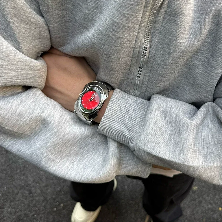 Men's Y2K Medieval Old Style Watch Unique Alien Creative Design Steel Waterproof High-Quality Fashion Quartz Watch