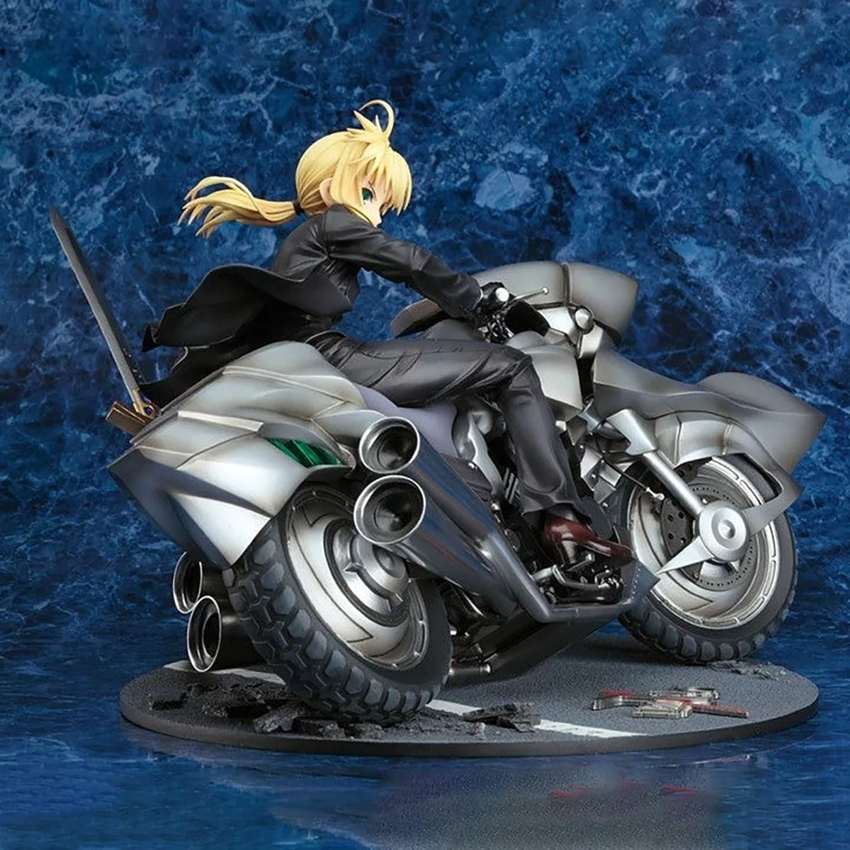 100% Original Good Smile Company Fate/Zero Altria Pendragon Saber, Motored Cuirassier Anime Figure  Collection Series Model Toys