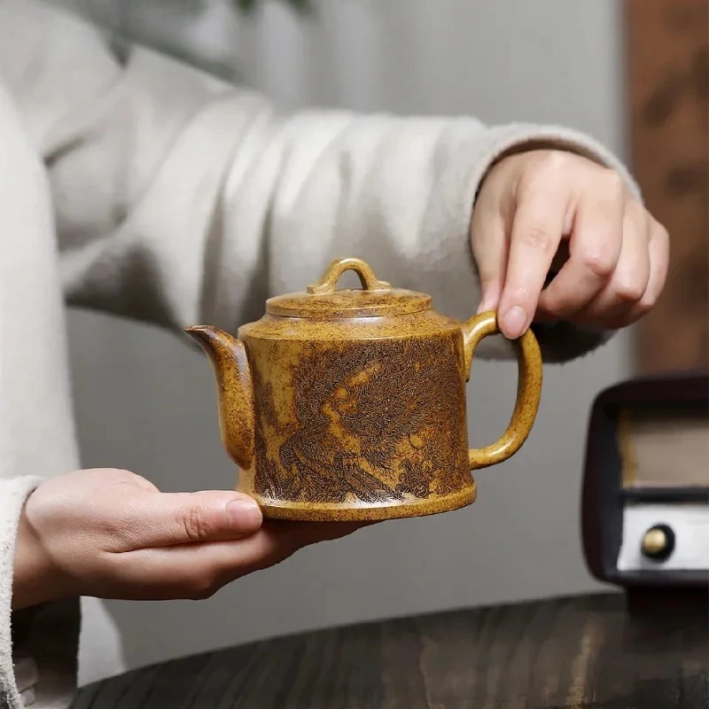 1PCS 290ml Yixing Fine Handmade Carving Original Ore Section Mud Dragon Horse Spirit Purple Clay Filter Teapot Kung Fu Tea Set