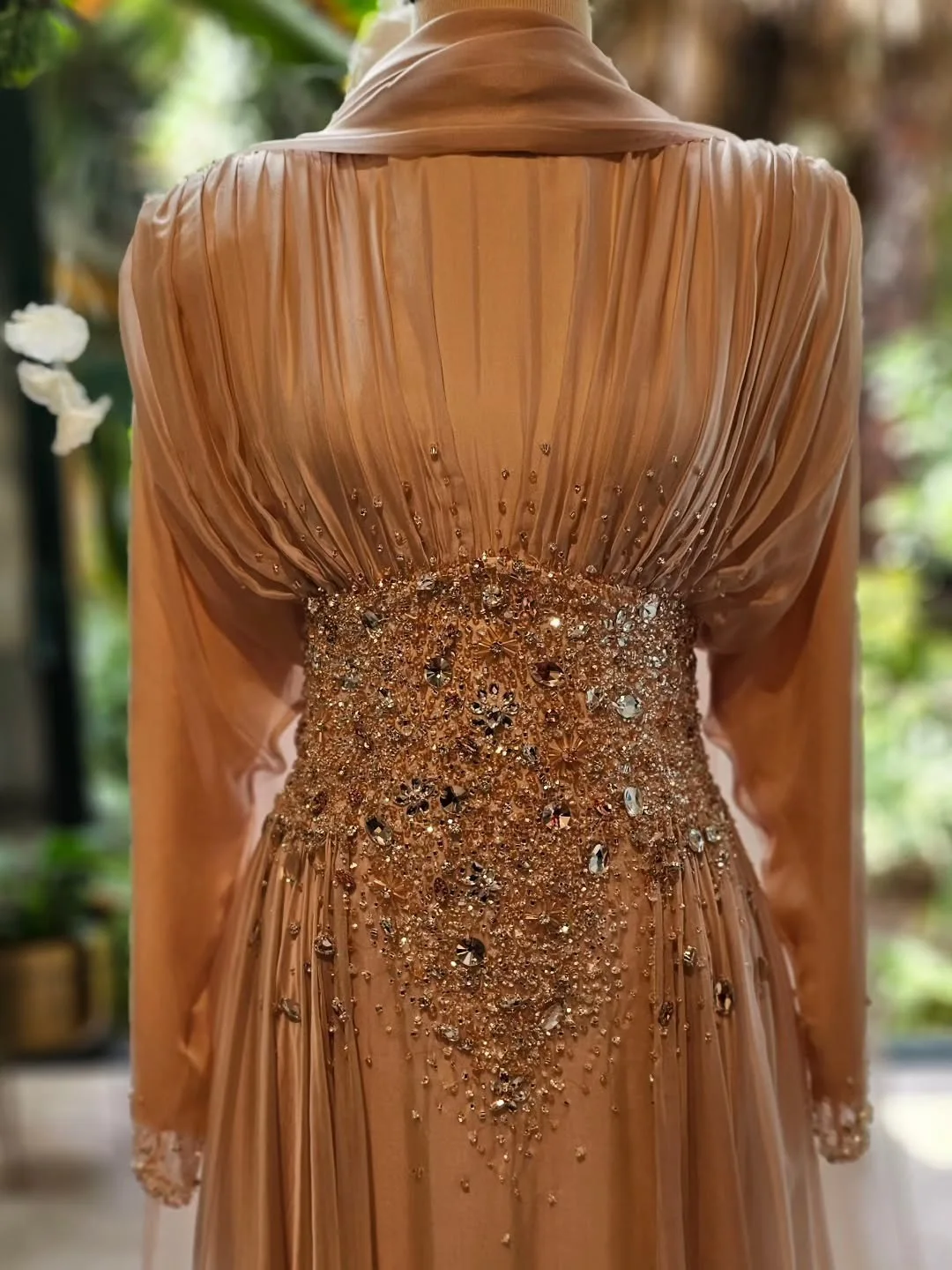 Plus size geloften op maat gemaakte avondjurken handgemaakte kristallen kralen feeën vloerlengte rechte vierkante kleur middernachtjurken