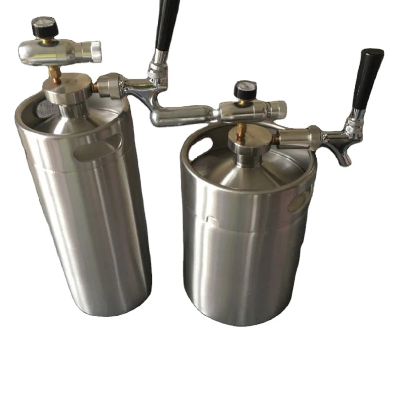 

Commercial keg use growler with co2 dispenser