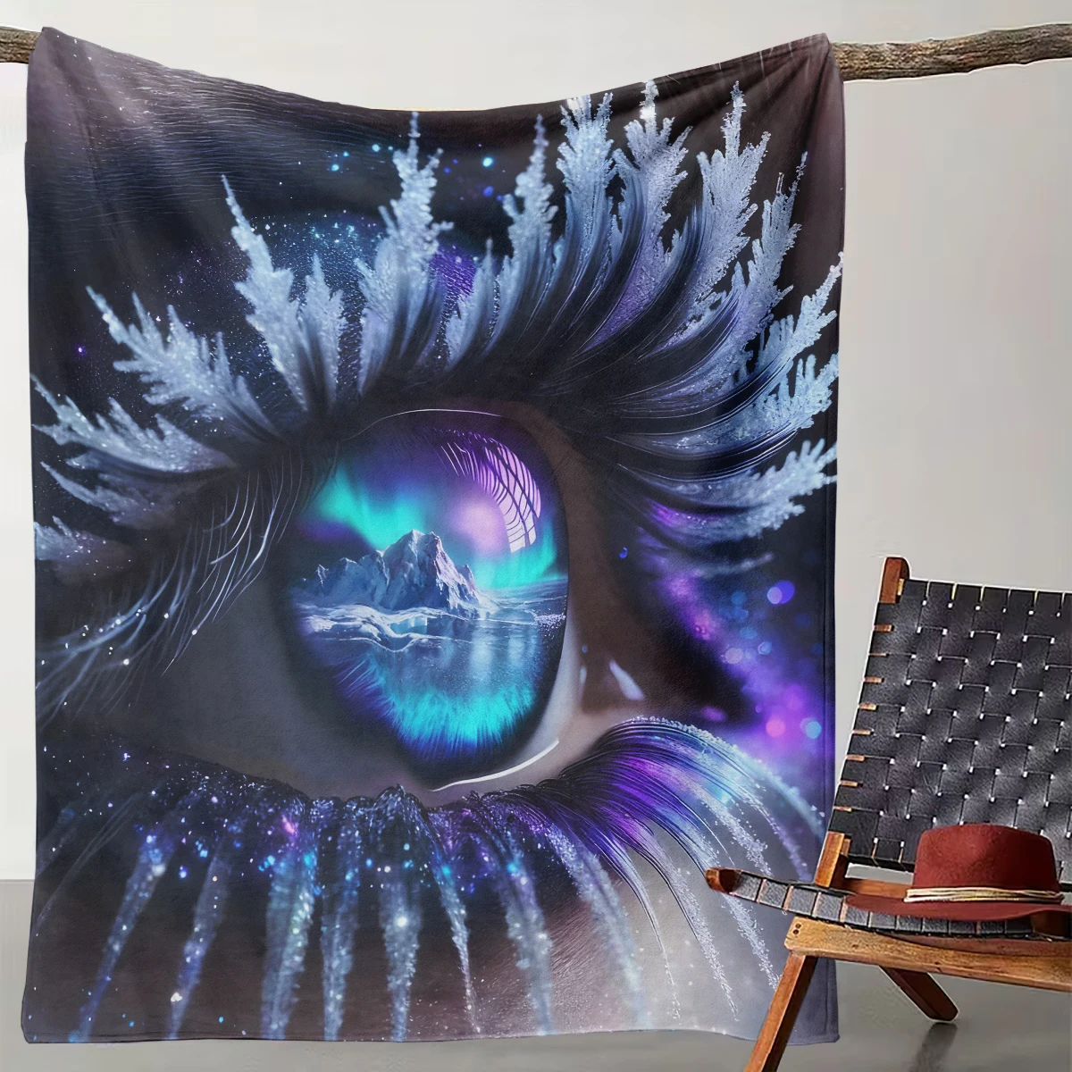 

1 piece of Fantasy Aurora Ice and Snow Secret Fantasy Eyes Art Cover Suitable for sofa bed travel and office