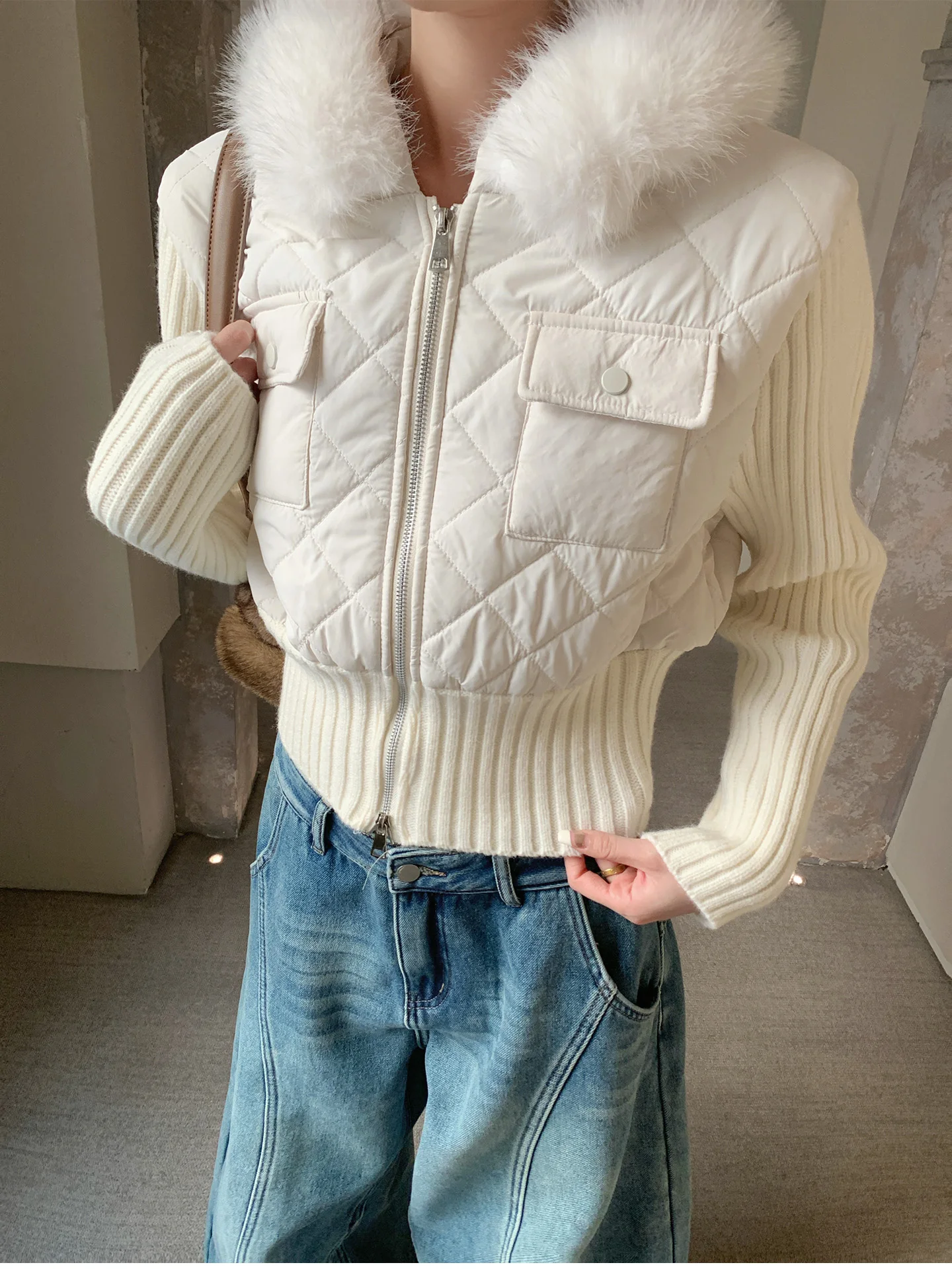 

CCc Milan Street Scene Thiened Knitted Hat Women's Cotton Jaet Autumn Winter plus Size Splicing Design Commute Sle