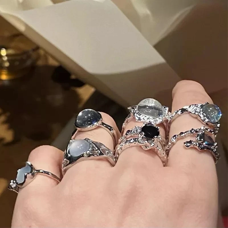 Trendy Vintage Opal Irregular Natural Stone Ring White Opal Aesthetic Hollow Boho Finger Rings For Women Y2K Creative Jewelry