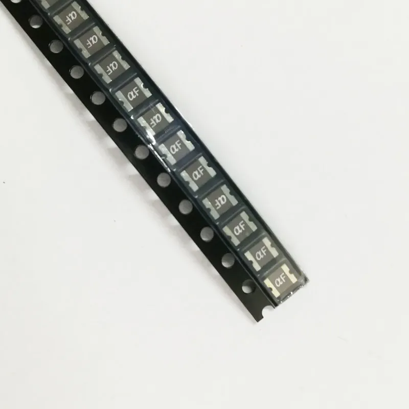 1210 SMD resettable fuse/fuse PPTC MICROSMD050F-2 10pcs 0.5A 13.2V