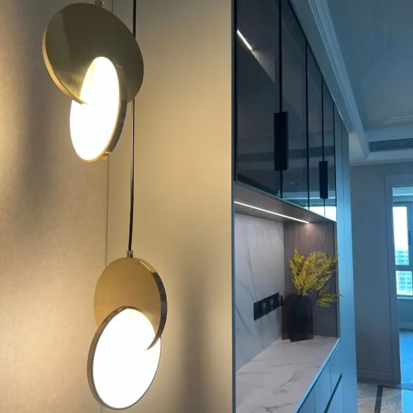 Lampe LED Suspendue au Design Moderne, Luminaire Décoratif de Plafond, Idéal pour une Chambre à Coucher, un oral et, un Restaurant ou un Hôtel