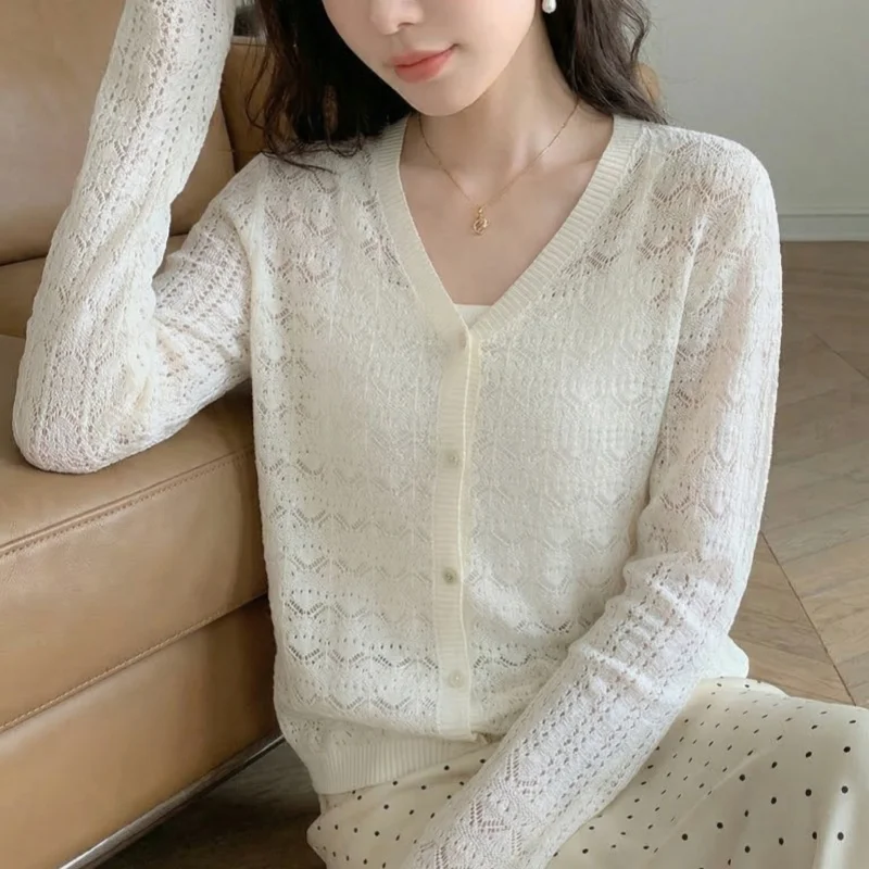 2026 Spring/Summer New Cutout Cardigan Women's V-neck Linen Thin Knitted Sunscreen Shirt Loose Coat Top