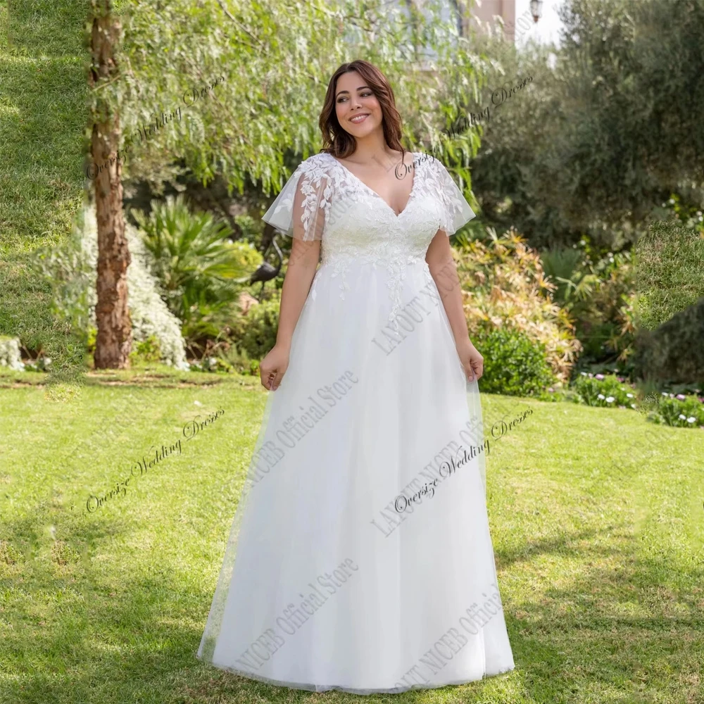 

Customized Oversize Wedding Dresses with Lace Ivory 2025 Summer Strapless Plus Size Bridal Gowns for Women Vestido De New Summer
