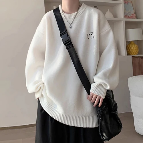 트랜드인 남성 오버핏 스웨터 라운드넥 루즈핏 캐주얼 니트탑 간절기 모던 심플룩 KN1777 