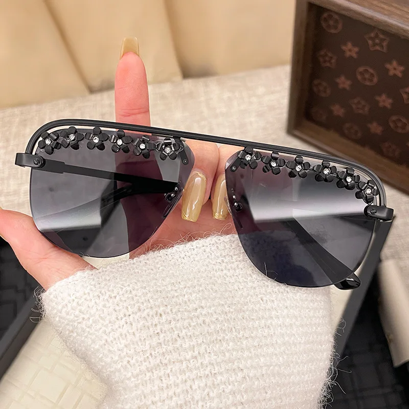 

Classic Single-Beam Round-Frame Decal Sunglasses Retro Unique Cute Women's Sunglasses Stylish Metal Sunglasses For Shopping DUHE
