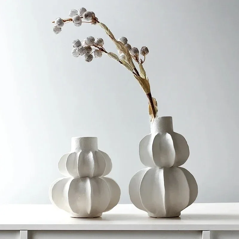 X teae Wabi Sansan wind plain-fired ceramic vase creative niche living room TV cabinet study ornament simulation flower dryer