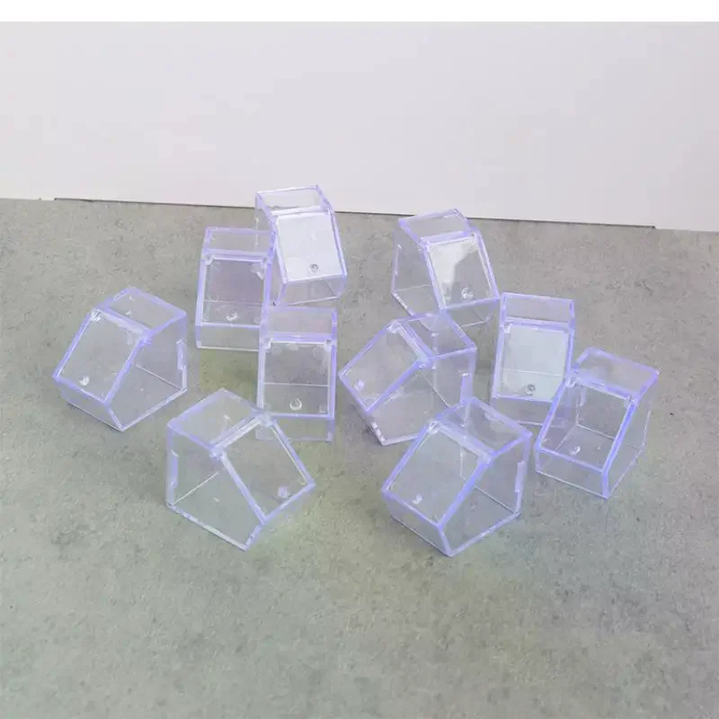 5Pcs Puppenhaus Mini Transparent Lagerung Display Rack Modell Puppenhaus Supermarkt Szene Dekoration Spielzeug Puppen Haus Zubehör