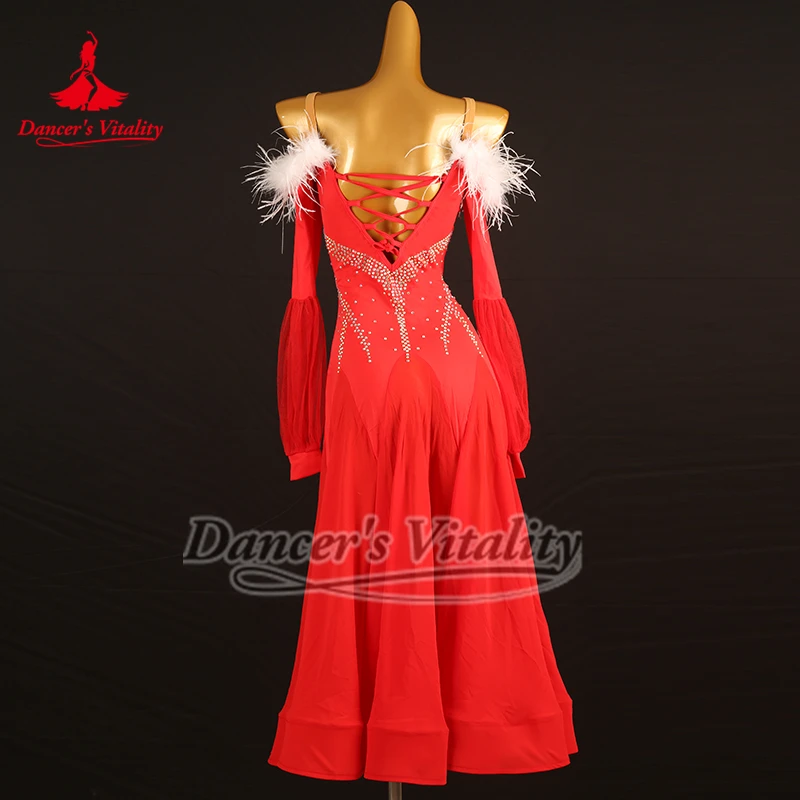 Vestido de baile Social con plumas y mangas largas con hombros descubiertos y piedras AB rojas para adultos, ropa para practicar y realizar vals vienés