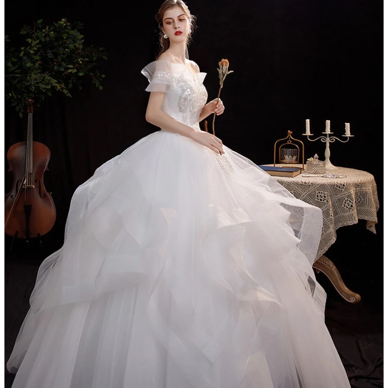 맞춤형 새 레이스 자수 공주풍 볼 가운 반팔 튤 웨딩드레스 스위트하트 우아한 베스티도 데 노이바 신부 드레스