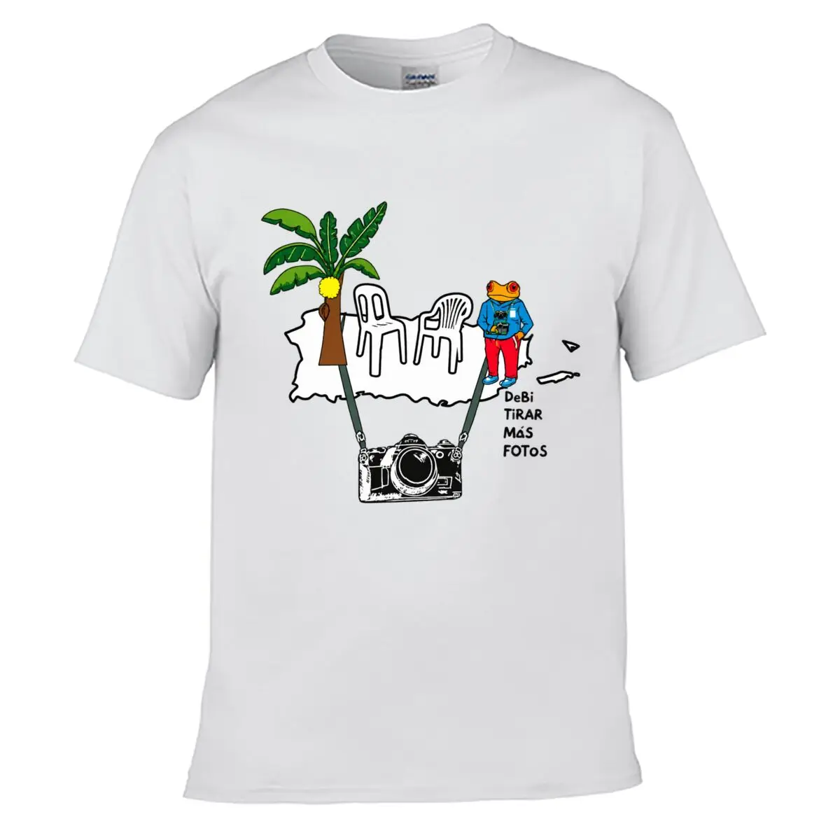 Debi Tirar Mas Fotos Frog Photographer Camera Palm Chairs short-sleeved T-shirt Casual Tee