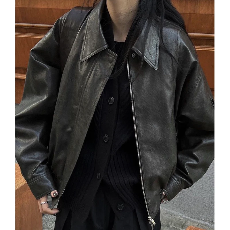 シックなヴィンテージ春オートバイジャケット長袖ジッパー襟女性のルーズフィットファッショナブルなアウター合成皮革