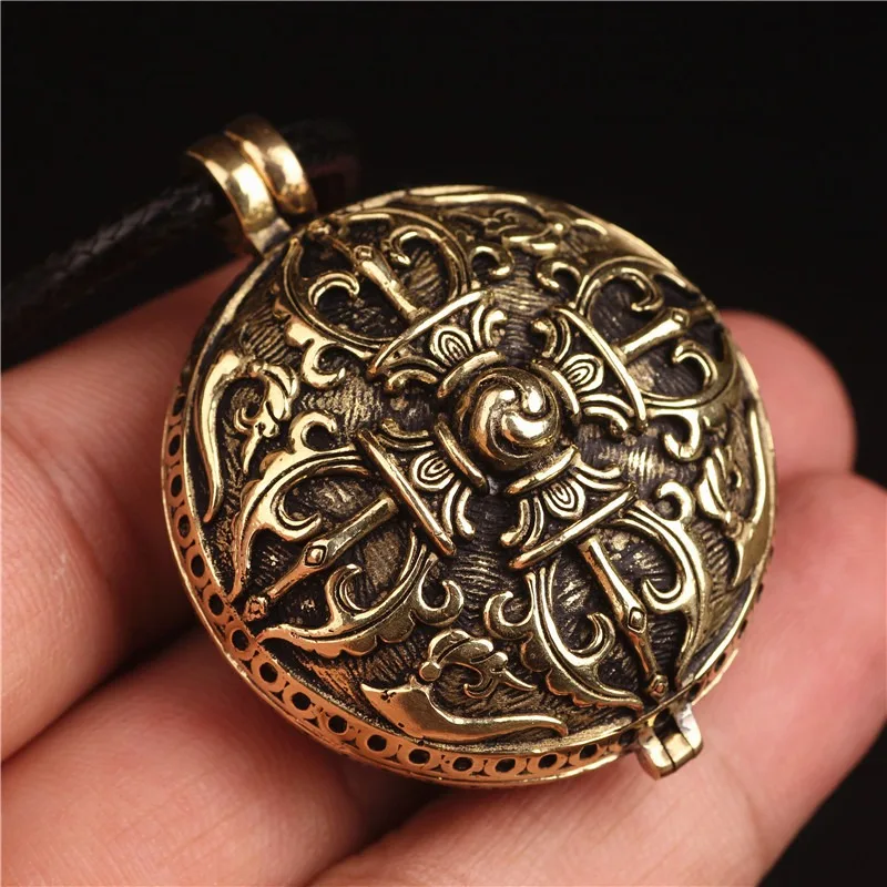 nepal-handmade-vintage-openable-round-brass-gau-box-pendant-necklace-unisex-tibetan-style-daily-wear-spiritual-amulet-jewelry