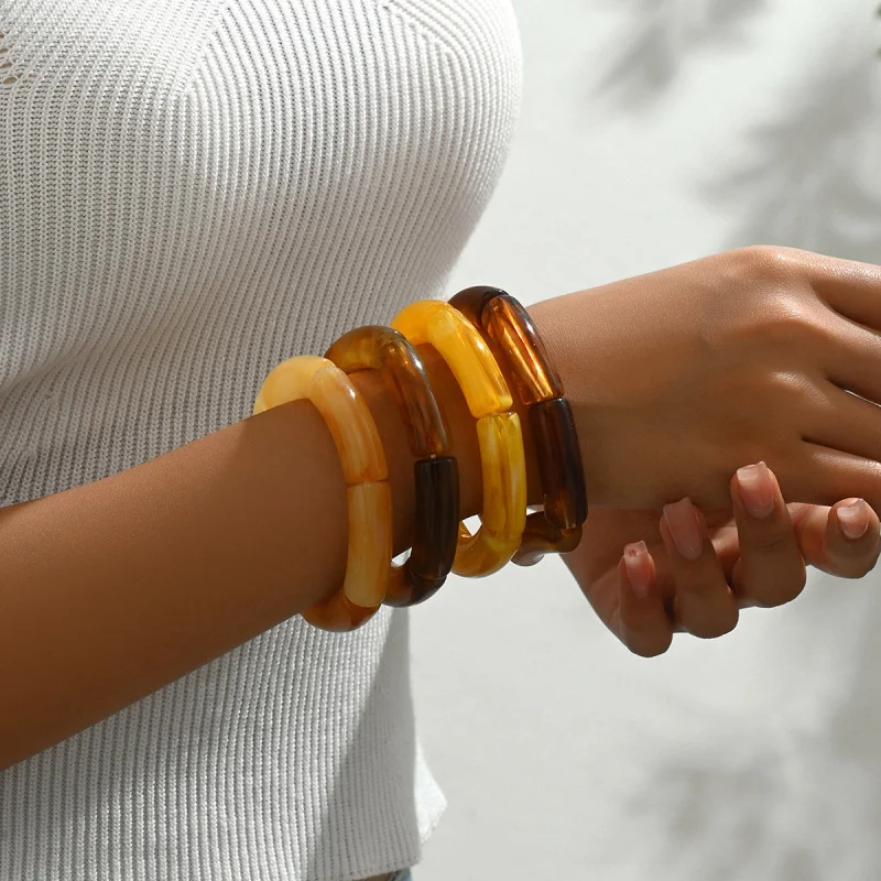 

Классические модные ювелирные изделия, набор геометрических браслетов OL, женский полимерный акриловый многослойный дизайн