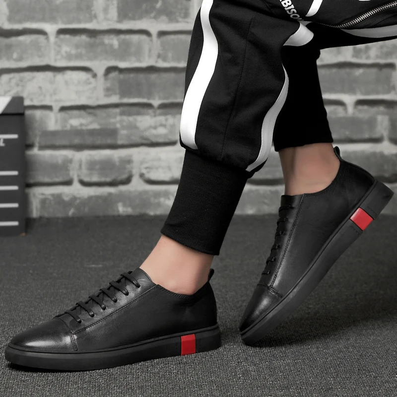 Soft Sole Lace Up Oxford Shoes Sneakers Casual Leather Outdoor Shoes Non-Slip Mens Shoes Handmade Leisure Walk Footwear Sneakers
