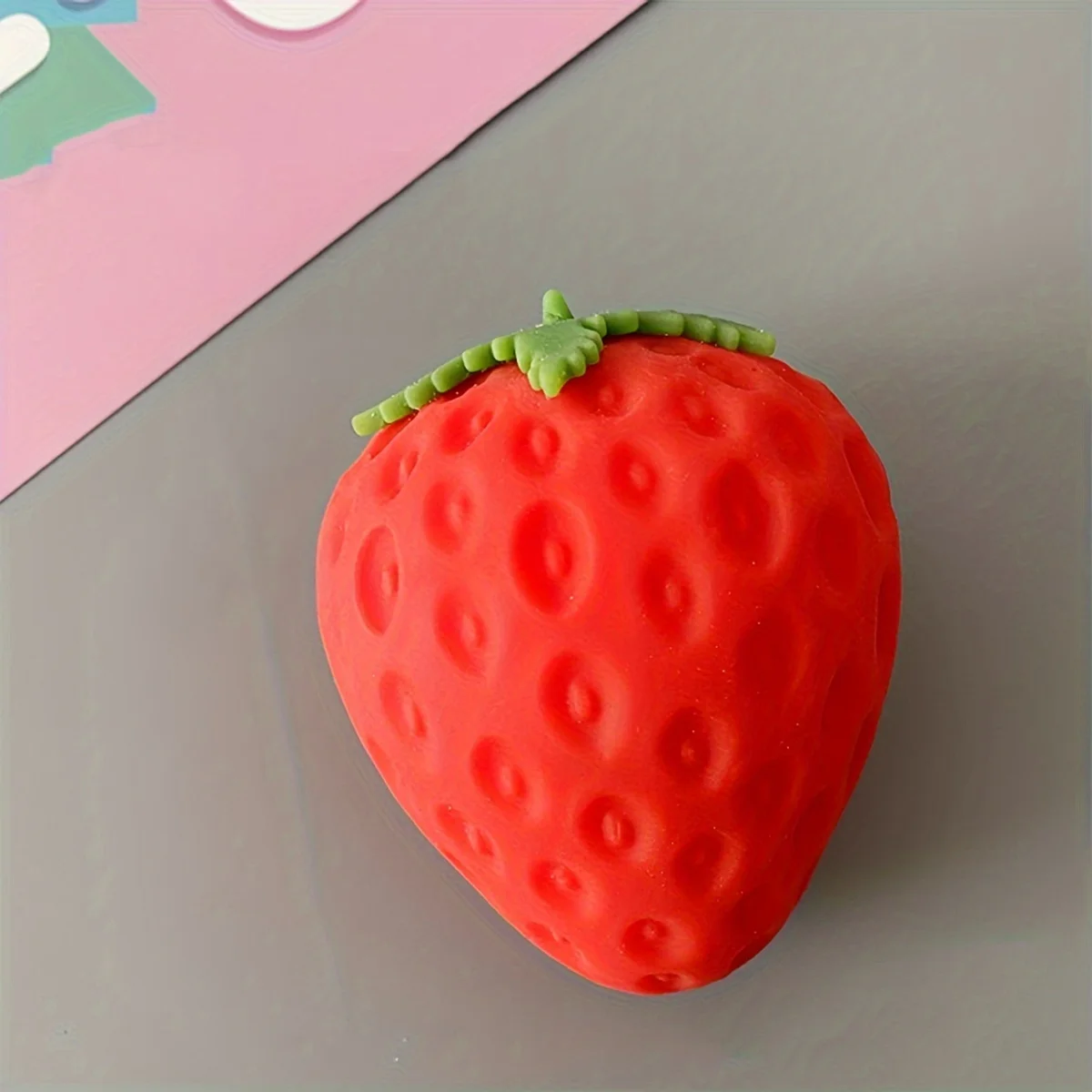 Super Jumbo Truskawkowy Squishy Kremowy Zapachowy Gniotek Powoli Powracający do Kształtu Antystresowy Zabawka dla Dzieci i Dorosłych 11,5*9 CM