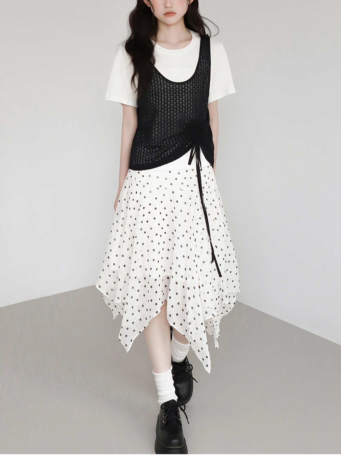 Casual Style White T-Shirt And Hollow out Vest Two-Piece Set Drawstring Design Versatile Slimming Effect Chinese Brand Ladies...