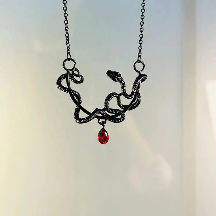 Europe and America Gun Black Entangled Snake Red Zircon Pendant Necklace UNISEX Punk Party Jewelry Necklace