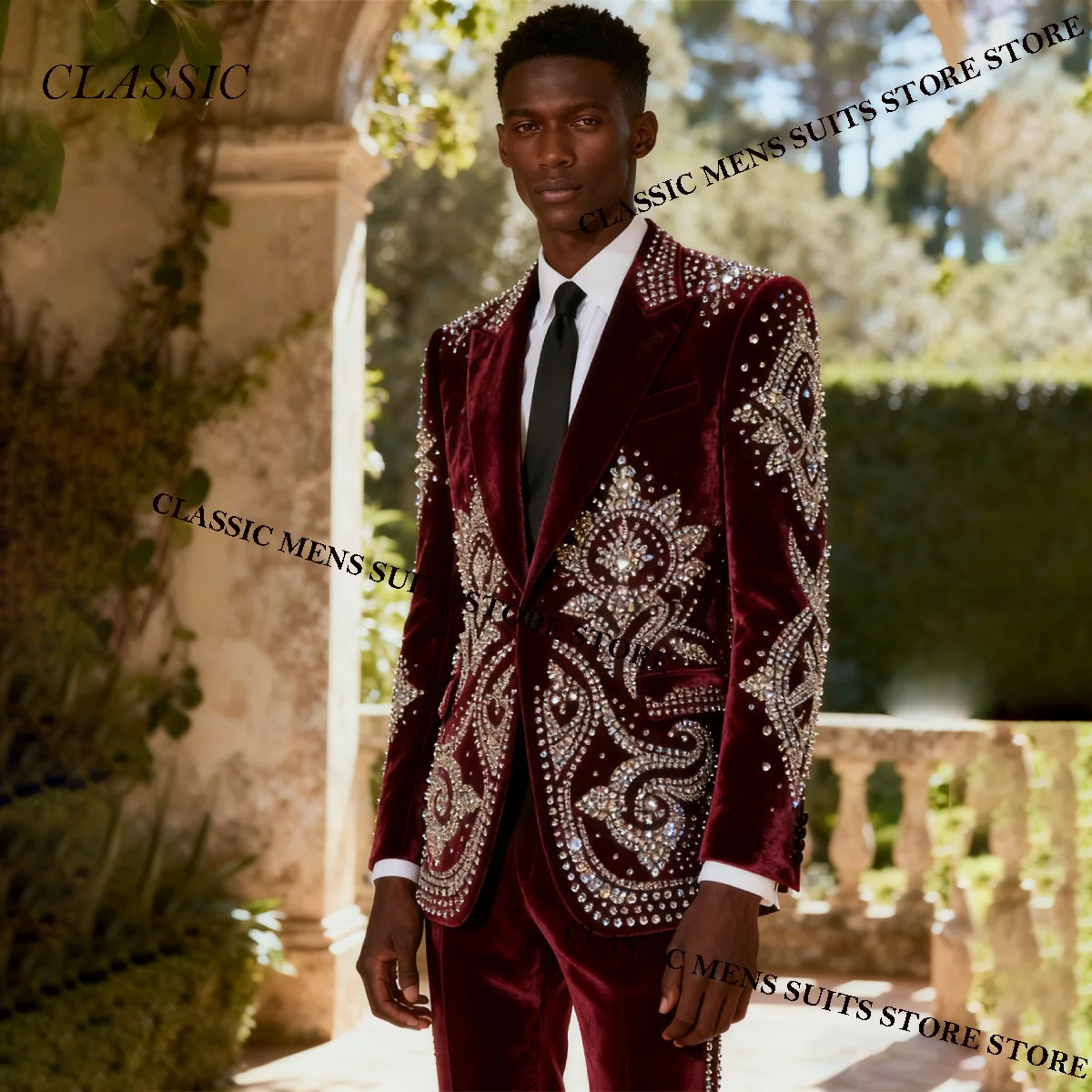 

Luxury Rhinestones Men Suits High End Beaded Groom Customized Tuxedos Slim 2 Pieces SetsFit Male Party Prom Blazer Ro