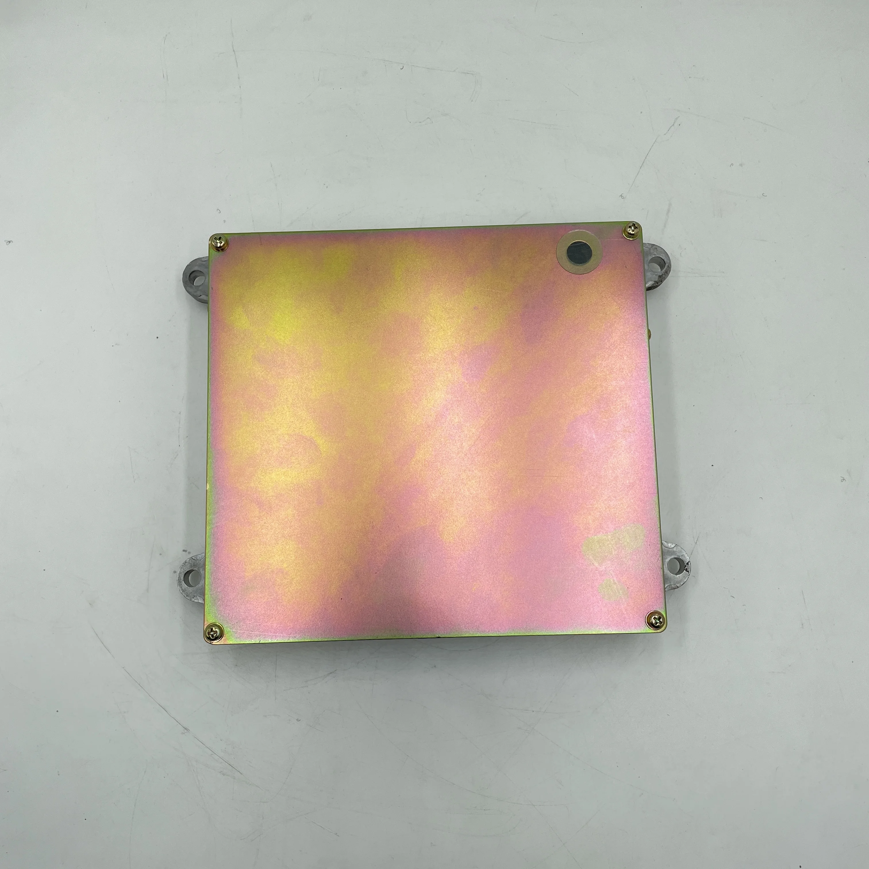 9104912 EX100-2 EX100-3 EX120-2 EX120-3 EX200-2 EX200-3 EX400-2 EX400-3 EX450-2 EX450-3 EX550-2 EX550-3 ECU do koparek Hitachi