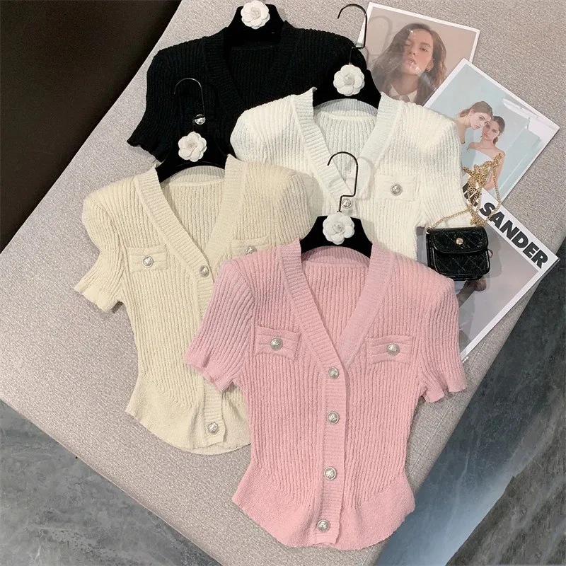 2024 Summer New Vintage Sweet Cute V-Neck Temperament  Shoulder Pads Stretch Short Cection Knitted Cardigan Top trendy t shirt