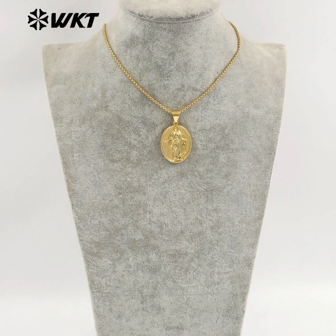 WT-JFN36 Religious style Pendant Necklace With 18K Gold Electroplated Jesus Patterns High Quality Resist Tarnishable Jewelry