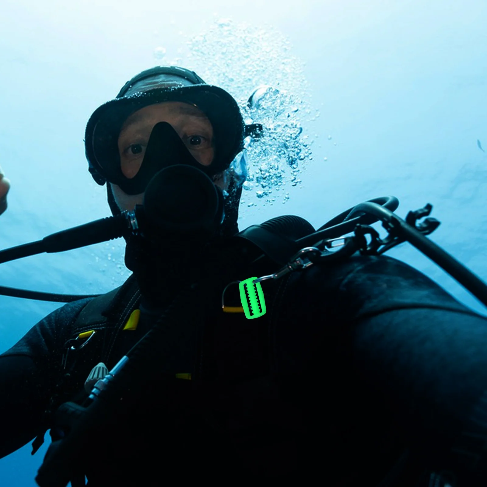 

Scuba Diving Weight Belt Keeper 5Cm Webbing Slide Stopper Anti Slip Quick Release Buckle Luminous Dive Gear Clip