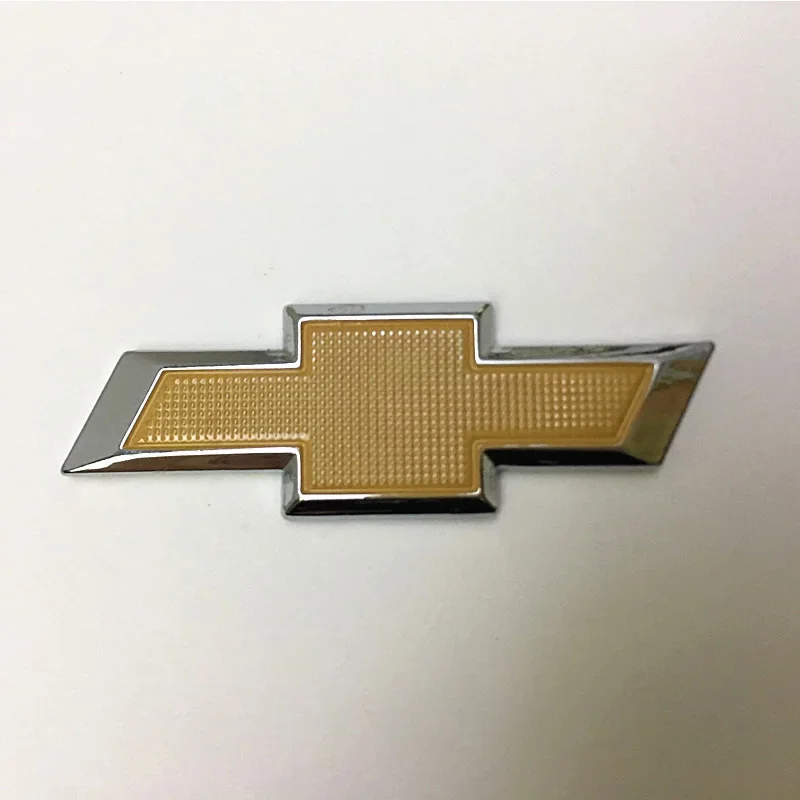 Car Steering Wheel Center Emblem Sticker for Chevrolet Cruze Spark Aveo Sail Orlando Sonic Corvette Silverado Cavalier Malibu